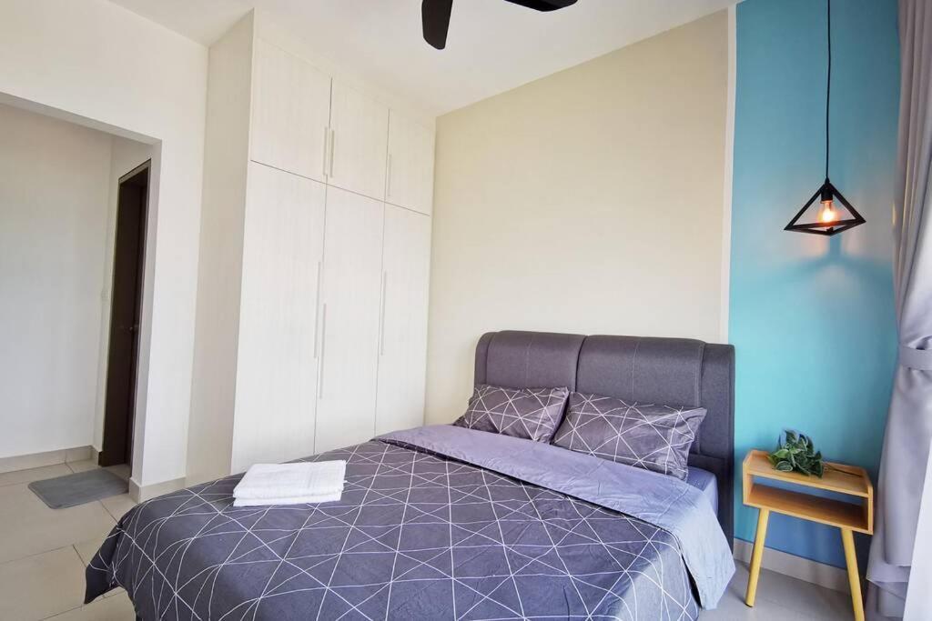 Astetica Pool & Lake View High Floor 100Mbps Wifi Netflix Seri Kembangan Bagian luar foto